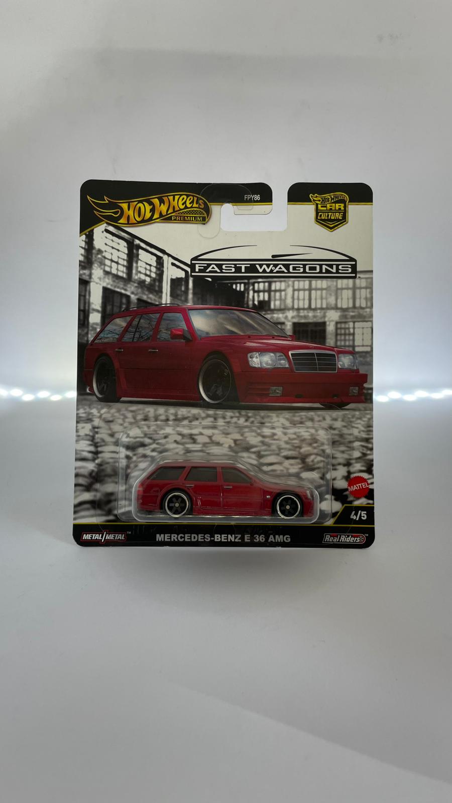 Hot Wheels Car Culture Fast Wagons Mercedes-Benz E 36 AMG